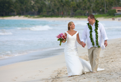 Hawaii beach wedding in Kailua